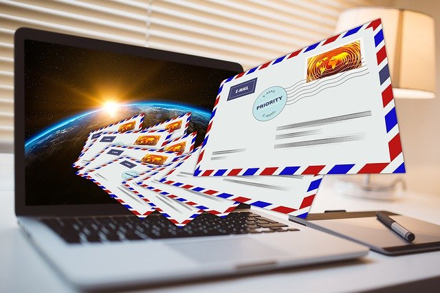Letter E Mail Mail Keyboard Laptop  - geralt / Pixabay